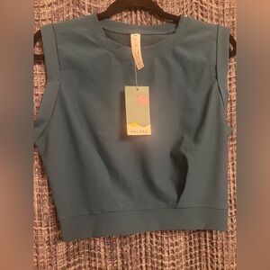 Halara Sleeve Less Active Top